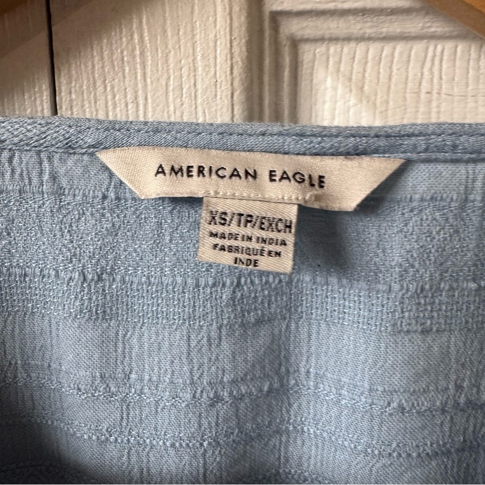 American eagle outfitters blue long sleeve blouse - Picture 4 of 4